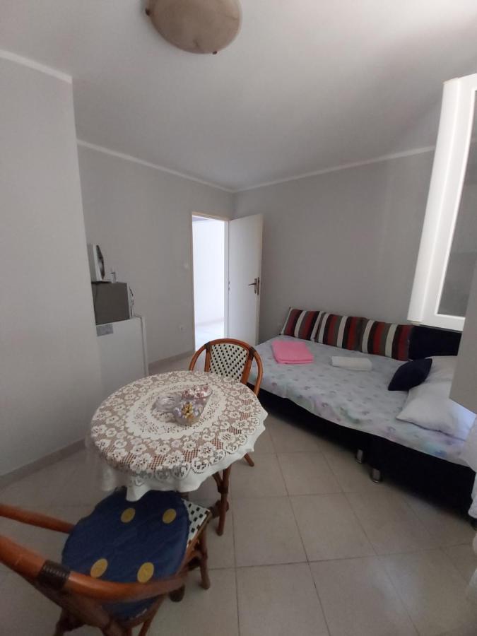 Apartment Miki Херцег-Новий Екстер'єр фото